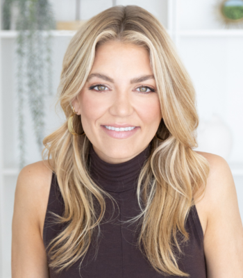 Portrait of Samantha Breeland, REALTOR®.